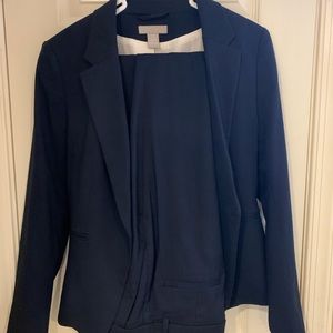Navy Blue Complete H&M Women’s Suit - like new!